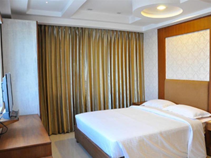 The Vijay Park - Airport Hotell Chennai Exteriör bild